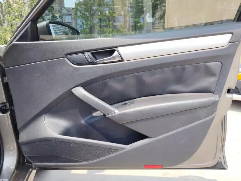 2011 Passat 1.8TSI Automatic Premium Edition — миниатюра 6
