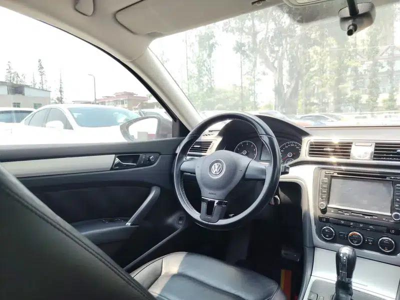 2011 Passat 1.8TSI Automatic Premium Edition — миниатюра 8