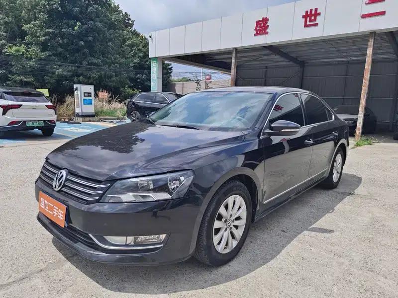 2015 Passat 1.8TSI DSG Premium Edition — миниатюра 1