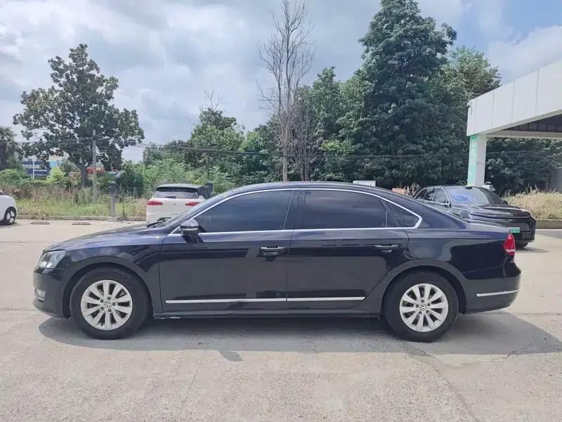 2015 Passat 1.8TSI DSG Premium Edition — миниатюра 3