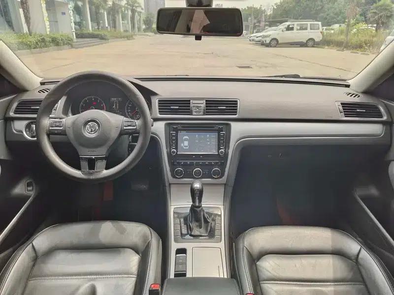 2015 Passat 1.8TSI DSG Premium Edition — миниатюра 7