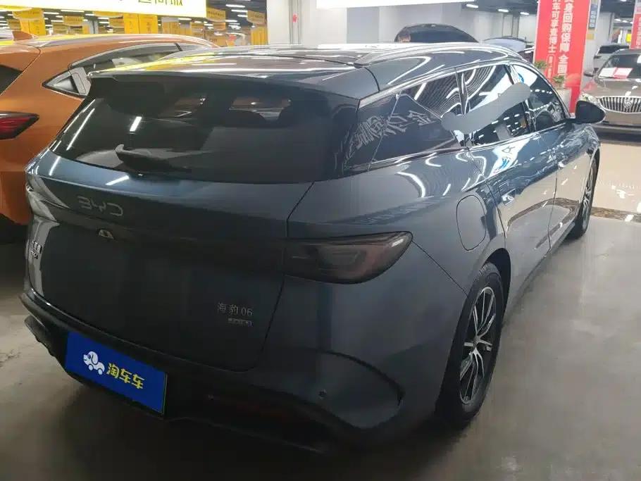 Seal 06 DM-i Touring Edition 2025 DM-i 150KM Premium Model — миниатюра 3