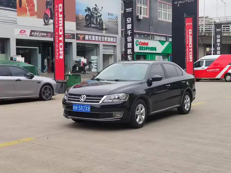 2013 Volkswagen Lavida Classic Facelift 1.6L Automatic Fashion Edition — миниатюра 1