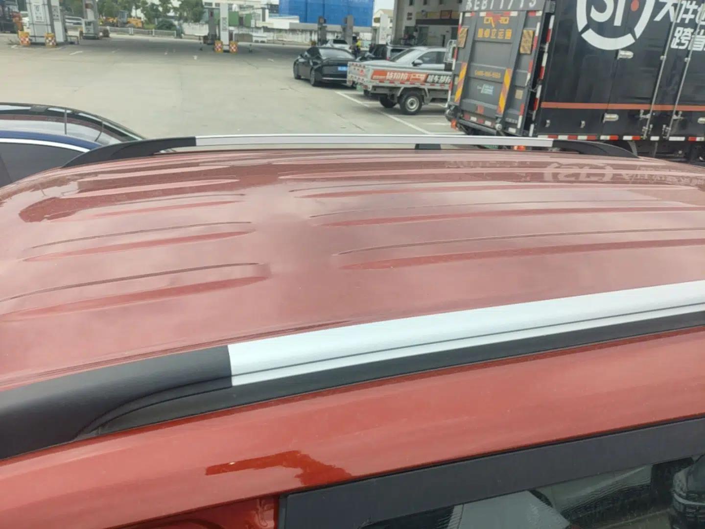 Dongfeng Fengon S560 2018 1.8L CVT Elite Model 7 Seats — миниатюра 7