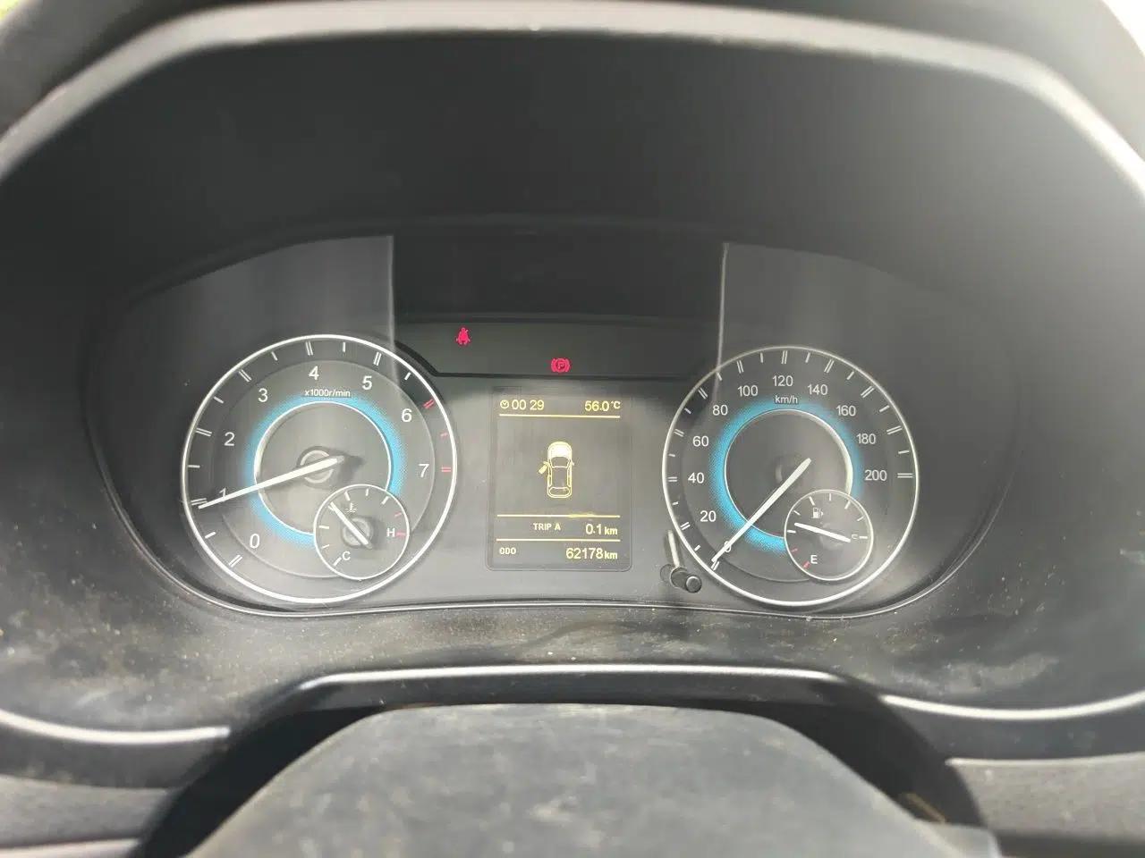 Dongfeng Fengon S560 2019 1.8L Manual Urban Model — миниатюра 11