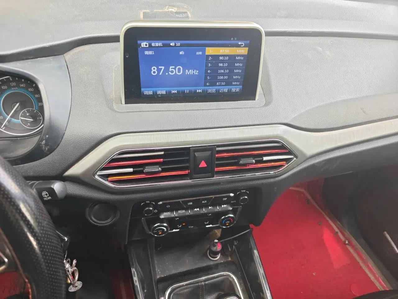 Dongfeng Fengon S560 2019 1.8L Manual Urban Model — миниатюра 13