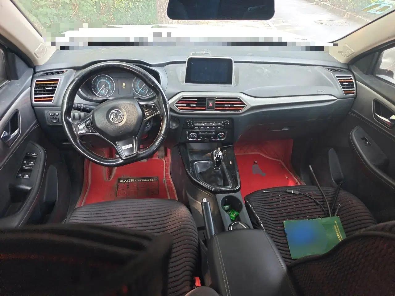 Dongfeng Fengon S560 2019 1.8L Manual Urban Model — миниатюра 9