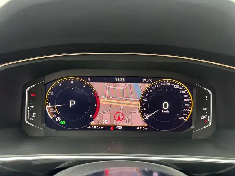 Tiguan L 2021 330TSI Automatic 2WD R-Line Premium Edition — миниатюра 15
