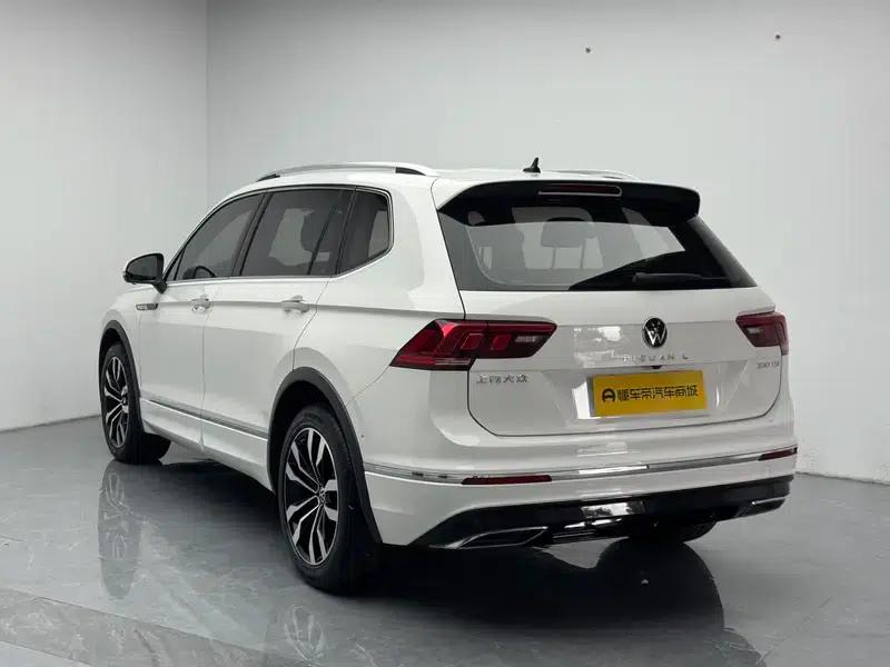 Tiguan L 2021 330TSI Automatic 2WD R-Line Premium Edition — миниатюра 5