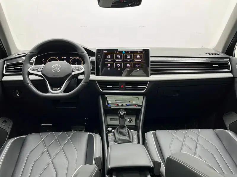 Tiguan L 2024 Outstanding Edition 330TSI 2WD R-Line Dragon Edition — миниатюра 14