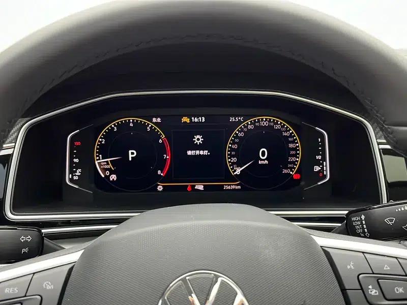 Tiguan L 2024 Outstanding Edition 330TSI 2WD R-Line Dragon Edition — миниатюра 15