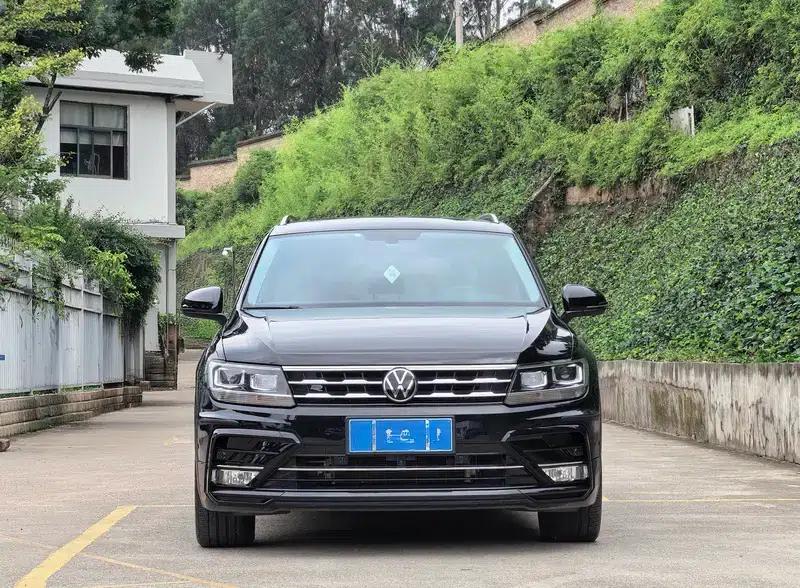 Tiguan L 2021 330TSI Automatic 2WD R-Line Premium Edition — миниатюра 2