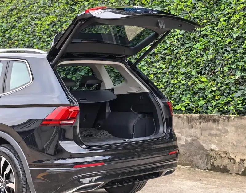 Tiguan L 2021 330TSI Automatic 2WD R-Line Premium Edition — миниатюра 12
