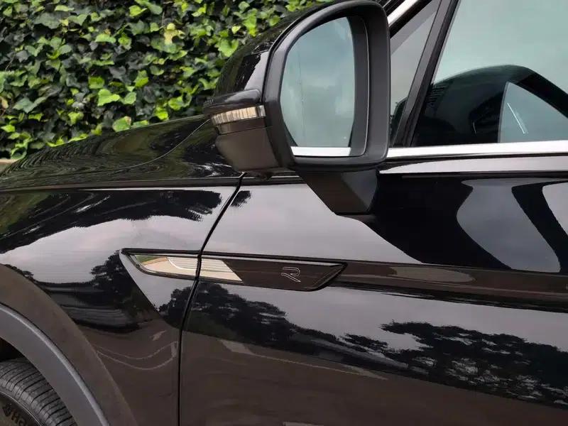 Tiguan L 2021 330TSI Automatic 2WD R-Line Premium Edition — миниатюра 16