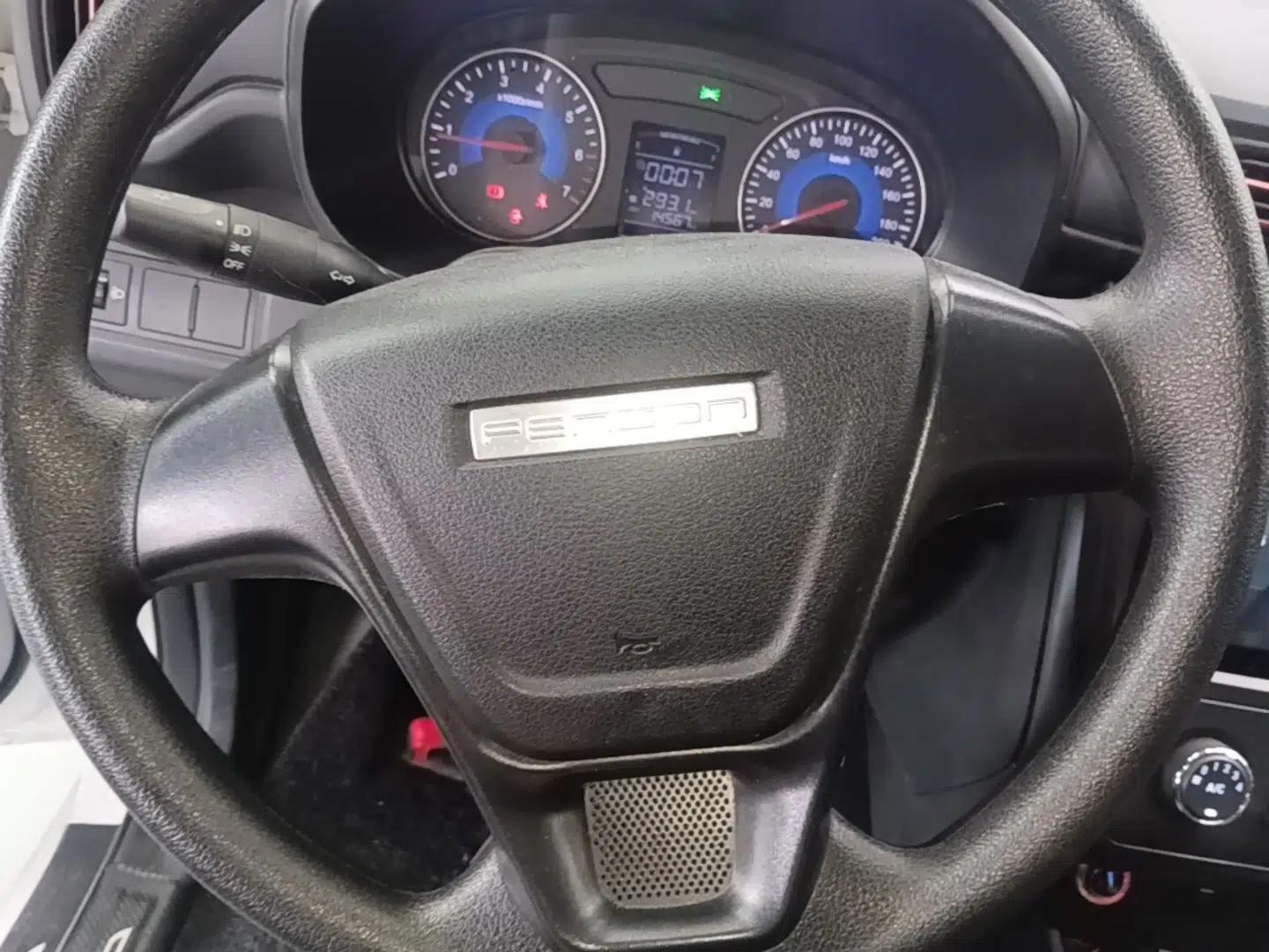 Dongfeng Fengon 380 2022 1.5L Standard Edition 7-Seater Passenger Vehicle — миниатюра 13