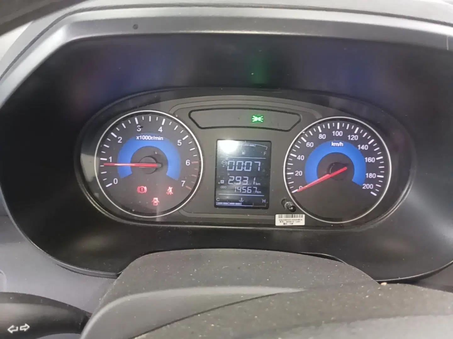 Dongfeng Fengon 380 2022 1.5L Standard Edition 7-Seater Passenger Vehicle — миниатюра 14