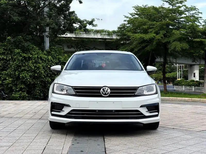 2018 Volkswagen Sagitar 280TSI DSG Dynamic Edition — миниатюра 2