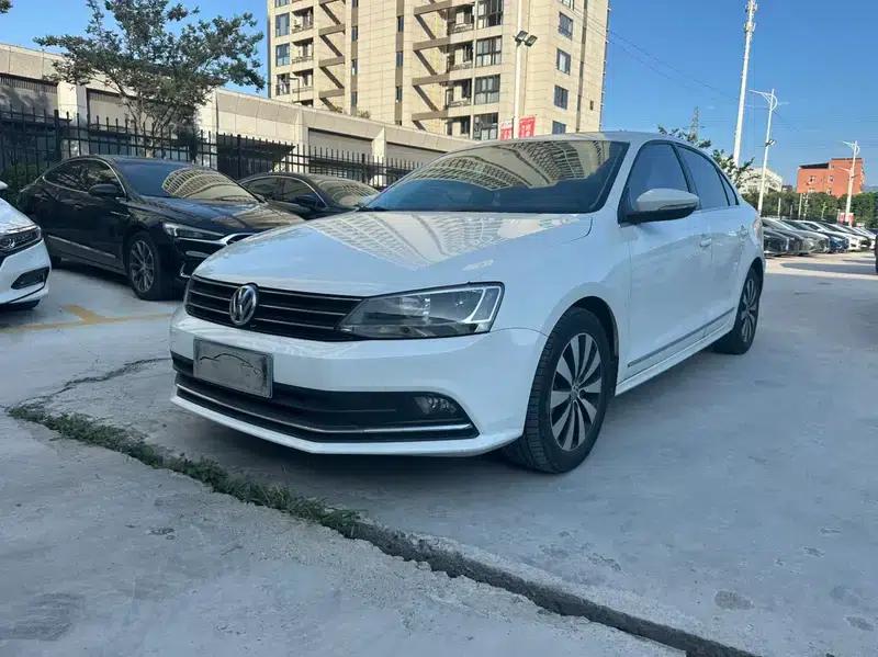 Sagitar 2017 180TSI Automatic Leading Edition — миниатюра 1
