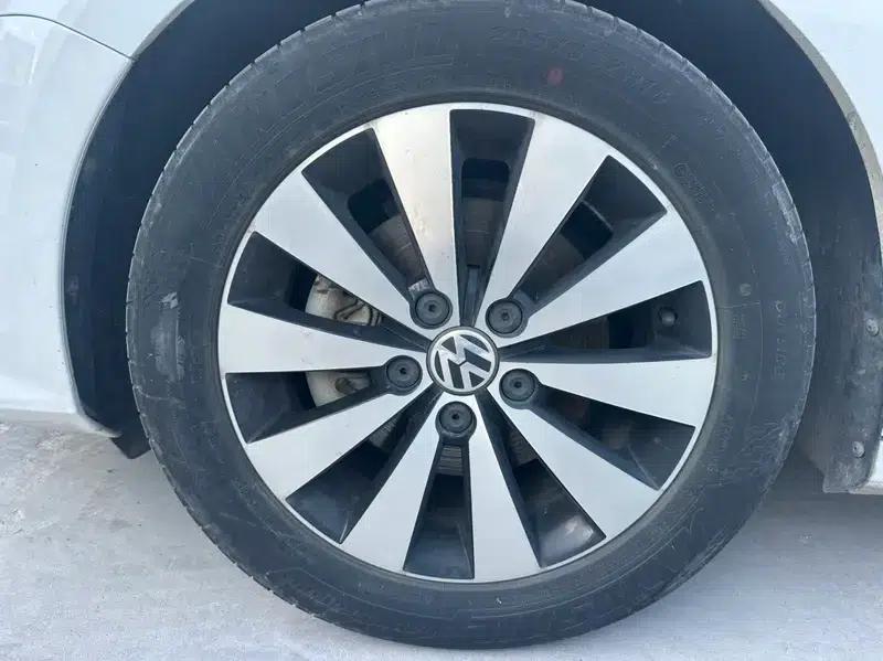 Sagitar 2017 180TSI Automatic Leading Edition — миниатюра 8