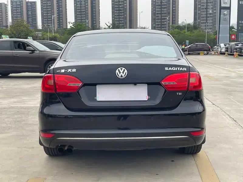 2012 Volkswagen Sagitar 1.4TSI Automatic Luxury — миниатюра 5