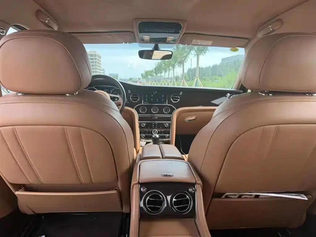 Mulsanne 2017 6.8T Long Wheelbase — миниатюра 3