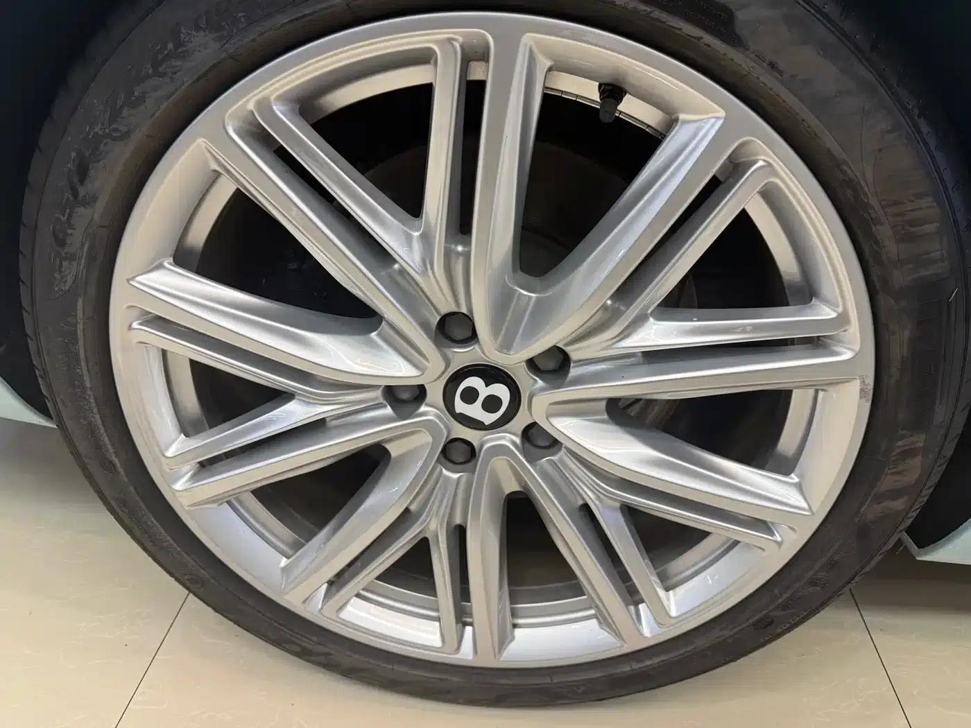 2022 Flying Spur Plug-in Hybrid 2.9T V6 — миниатюра 14