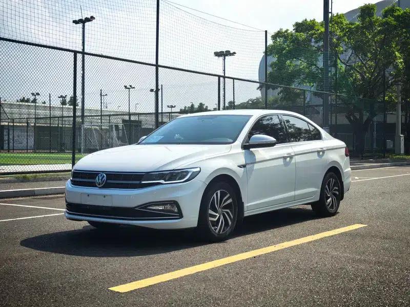 2019 Volkswagen Bora Facelift 1.5L Automatic Comfort Model (National V Emission Standard) — миниатюра 1