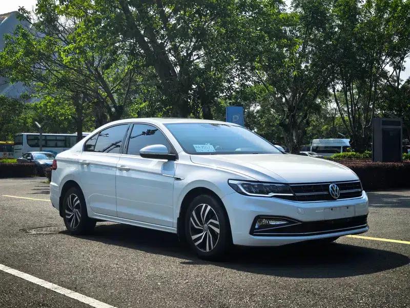 2019 Volkswagen Bora Facelift 1.5L Automatic Comfort Model (National V Emission Standard) — миниатюра 3