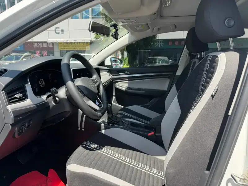 2023 Volkswagen Bora 1.5L Automatic Limited Edition — миниатюра 8