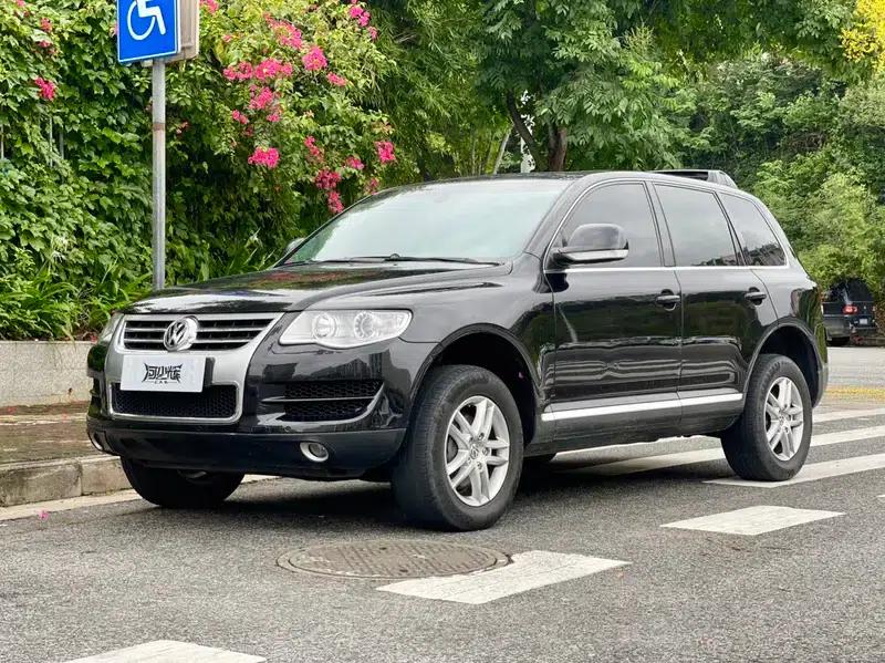 Touareg 2009 3.0T Diesel Standard Edition — миниатюра 1