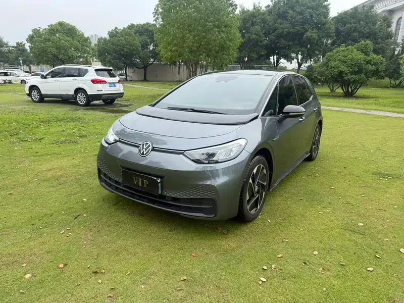 Volkswagen ID.3 2024 Pure Smart Edition — миниатюра 1