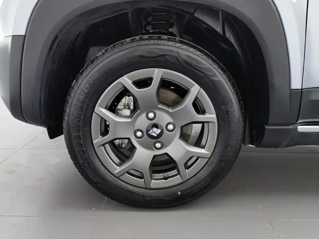 Baojun Yueye Plus 2026 Model 301km Flagship Edition — миниатюра 17