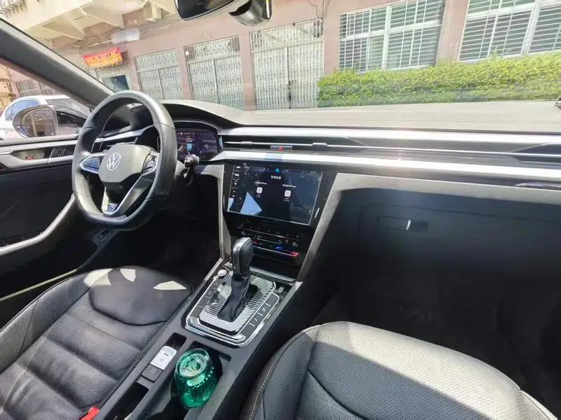 Volkswagen CC 2023 380TSI Striking Edition — миниатюра 18