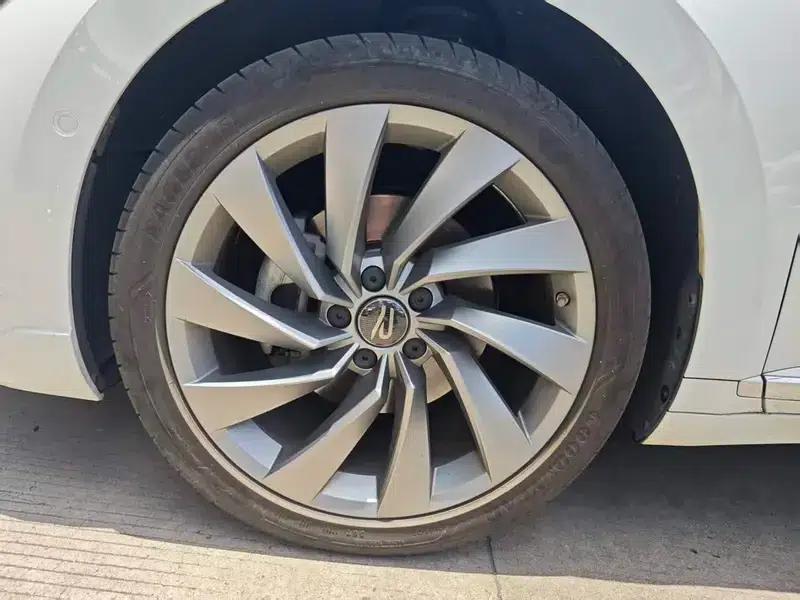 Volkswagen CC 2023 380TSI Striking Edition — миниатюра 7