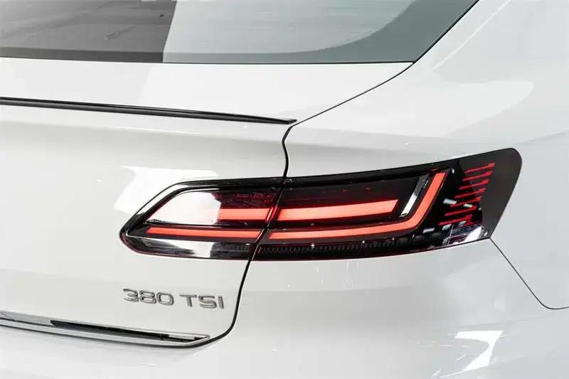 Volkswagen CC 2024 380TSI Striking Edition — миниатюра 6