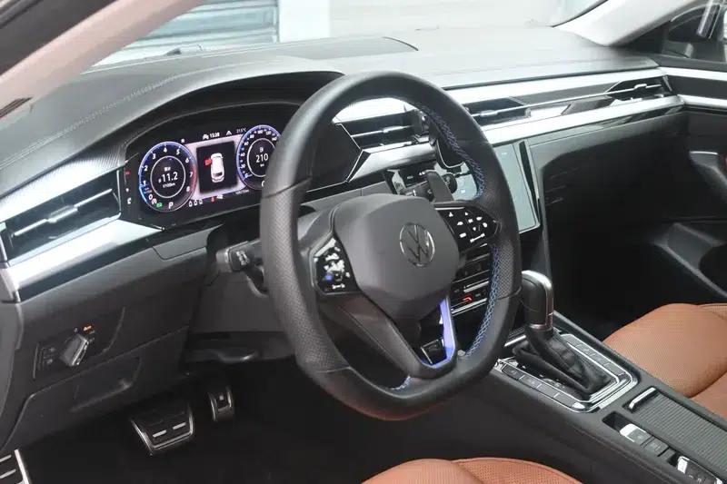 Volkswagen CC 2021 Shooting Brake 380TSI Hunter Edition — миниатюра 13