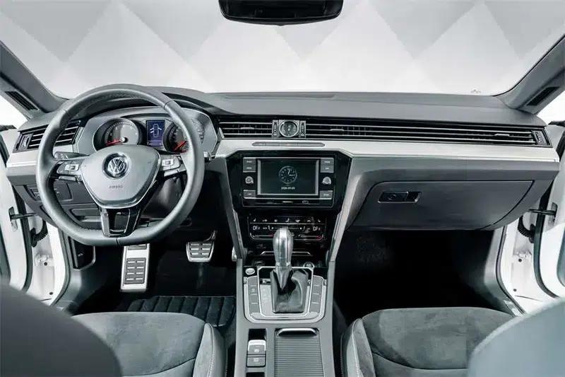 Volkswagen CC 2020 330TSI Elegant Edition (National VI Emission Standard) — миниатюра 16