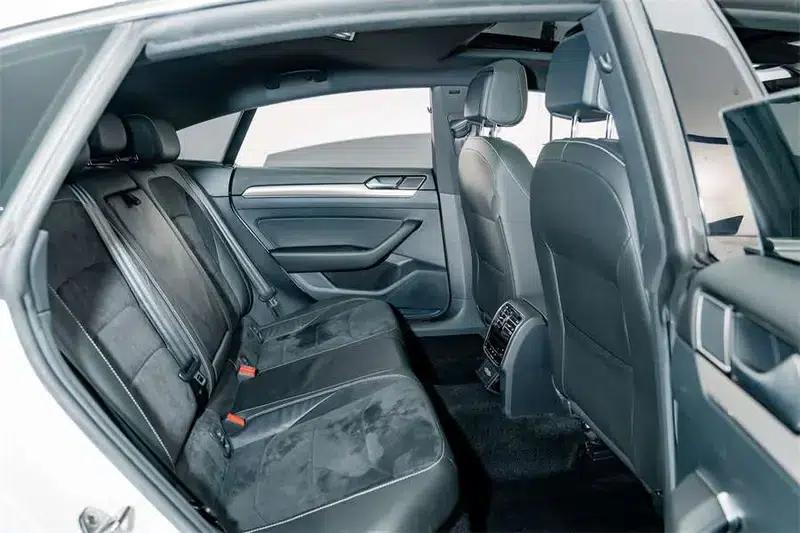 Volkswagen CC 2020 330TSI Elegant Edition (National VI Emission Standard) — миниатюра 19
