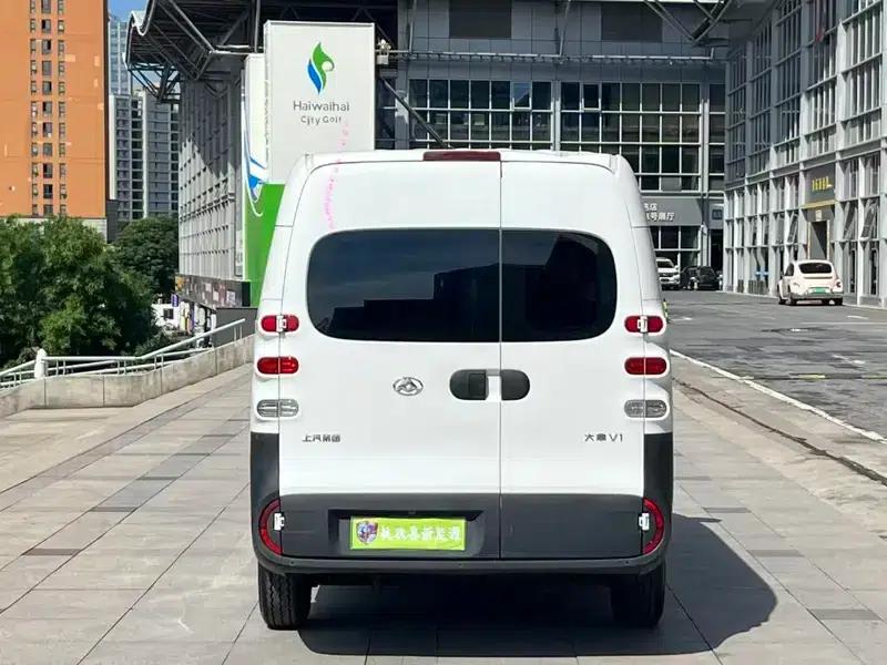 Dana V1 2025 V1+ Long Wheelbase High Roof Multi-functional Edition 62kWh — миниатюра 5