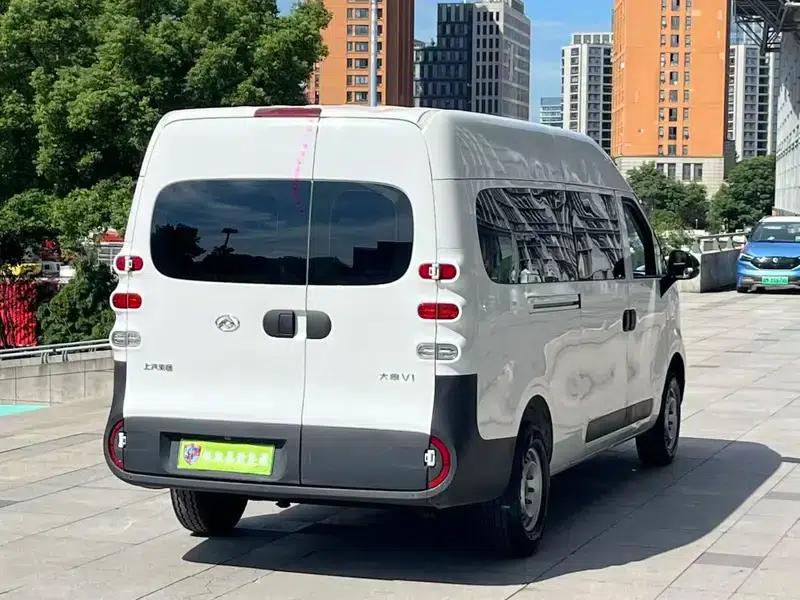 Dana V1 2025 V1+ Long Wheelbase High Roof Multi-functional Edition 62kWh — миниатюра 6