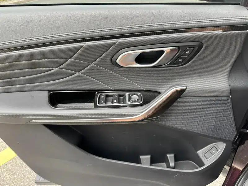 Maxus G90 2022 2.0T Interstellar 7-Seater Edition — миниатюра 14