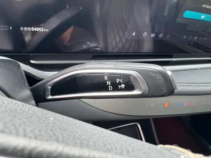 Maxus G90 2022 2.0T Interstellar 7-Seater Edition — миниатюра 15
