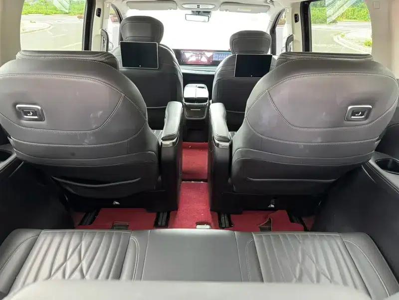Maxus G90 2022 2.0T Interstellar 7-Seater Edition — миниатюра 24