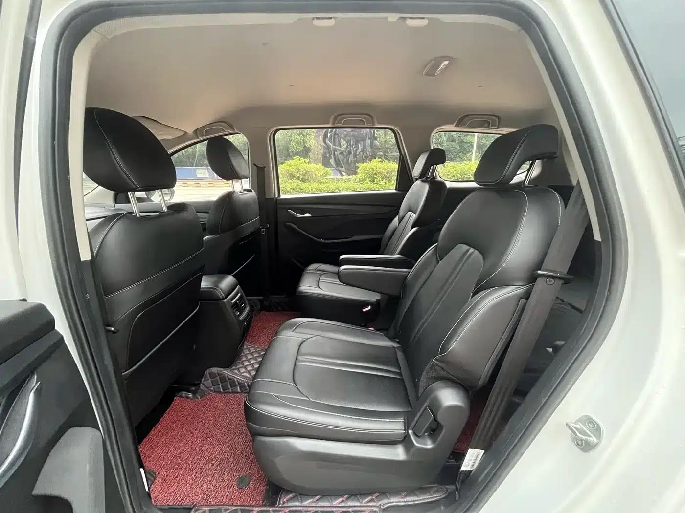 Baojun 360 2018 1.5L Automatic Elite (National V Emission Standard) — миниатюра 14