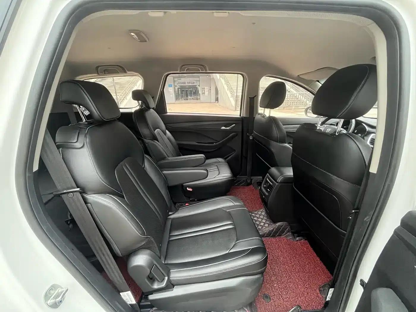 Baojun 360 2018 1.5L Automatic Elite (National V Emission Standard) — миниатюра 15