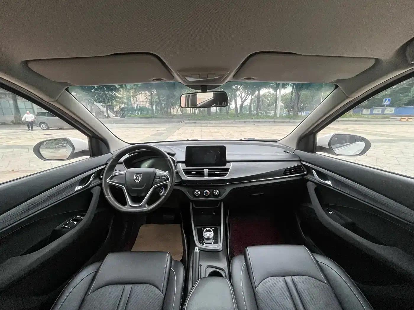 Baojun 360 2018 1.5L Automatic Elite (National V Emission Standard) — миниатюра 19