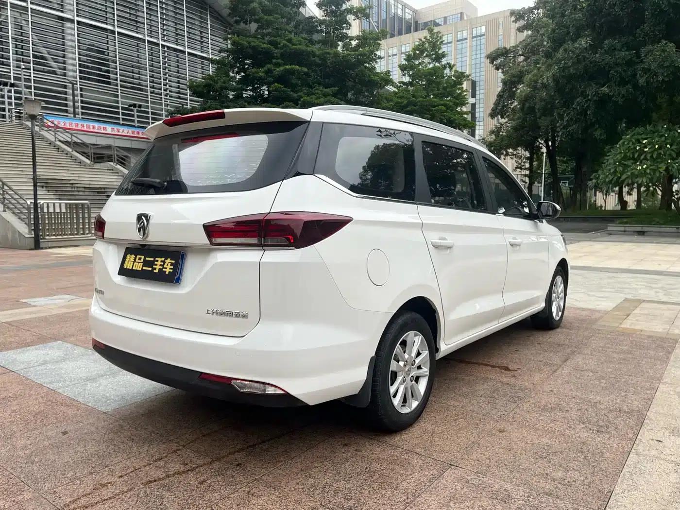 Baojun 360 2018 1.5L Automatic Elite (National V Emission Standard) — миниатюра 4