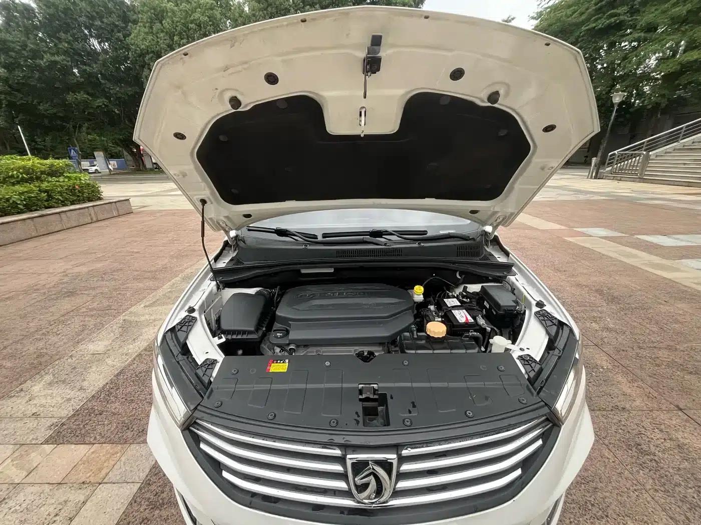 Baojun 360 2018 1.5L Automatic Elite (National V Emission Standard) — миниатюра 9
