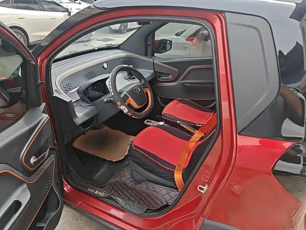 Baojun E100 2019 Model 250KM Smart Edition — миниатюра 15