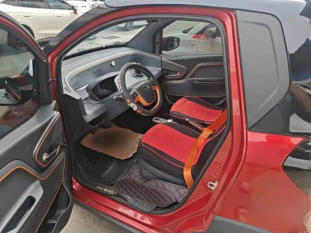 Baojun E100 2019 Model 250KM Smart Edition — миниатюра 17